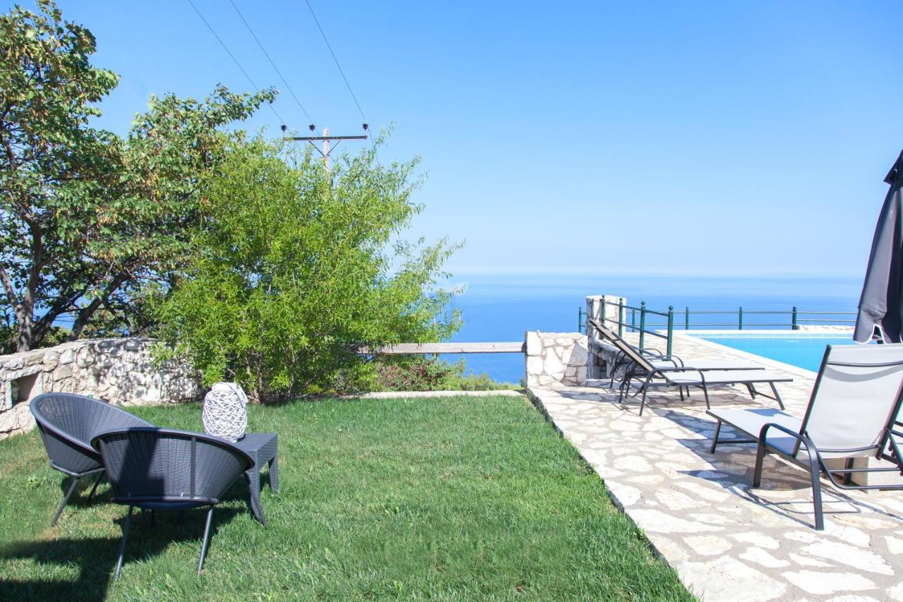 Villa Skyfall Kalamíci Kültér fotó