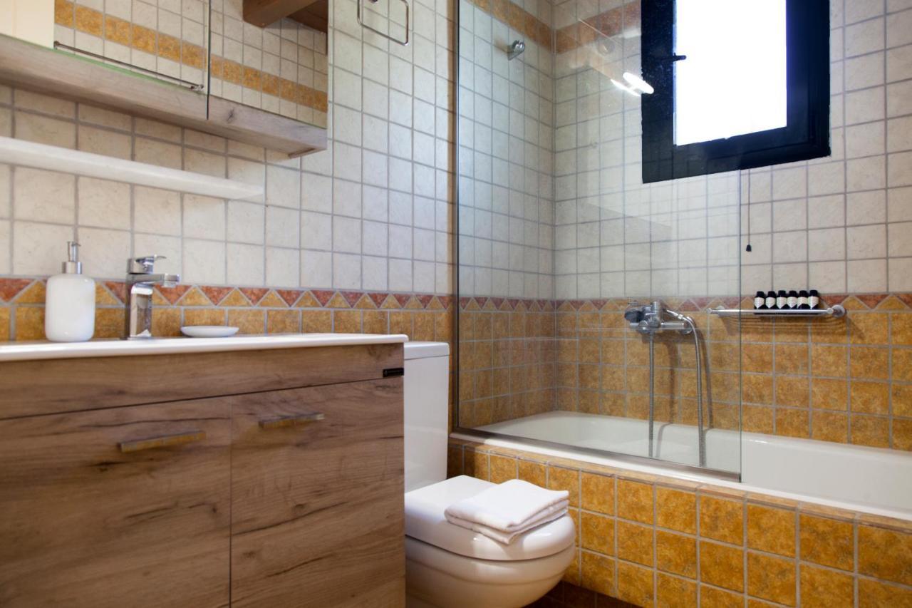 Villa Skyfall Kalamíci Kültér fotó