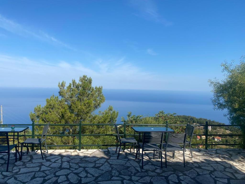 Villa Skyfall Kalamíci Kültér fotó